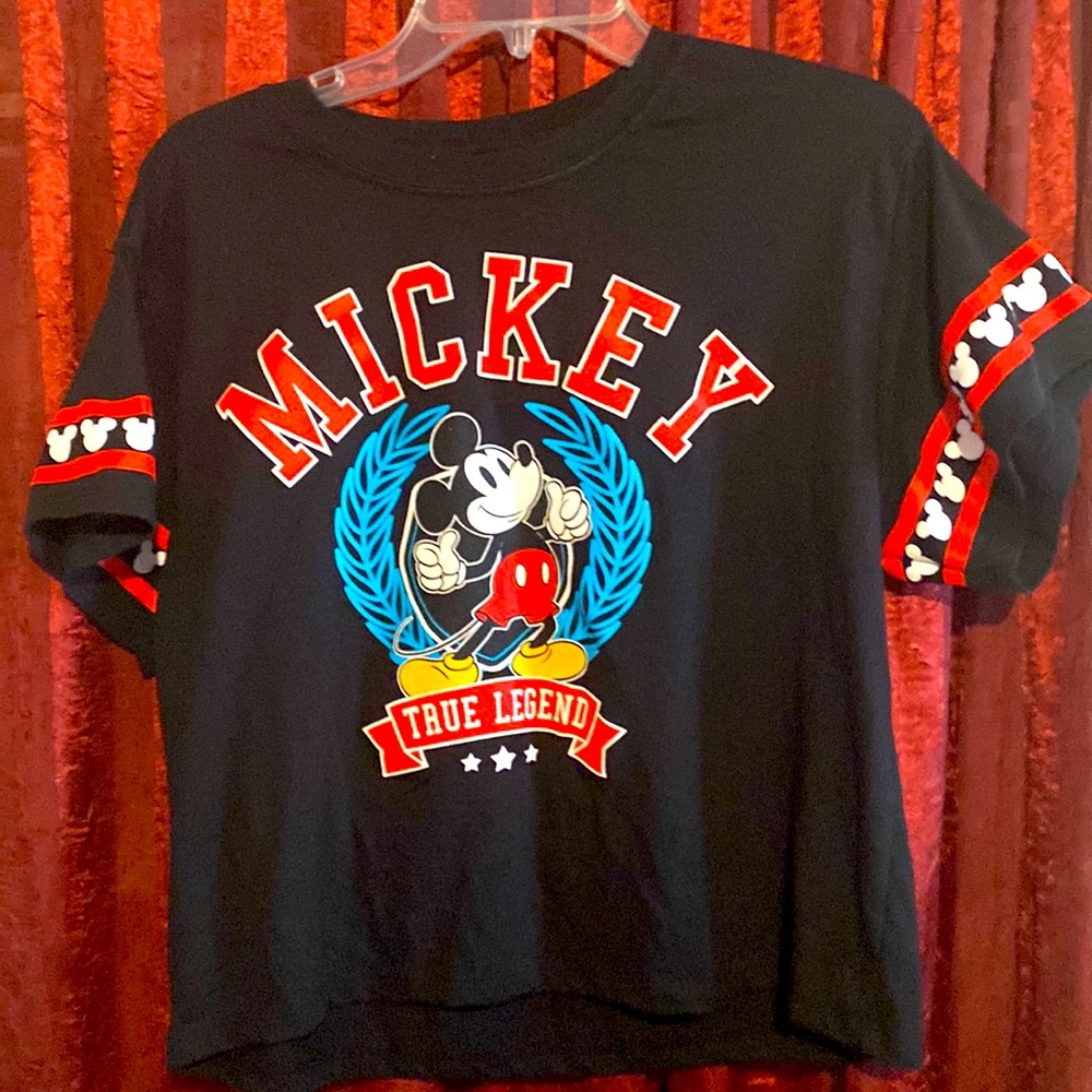 Mickey Mouse, true legend, three star crest T-shirt